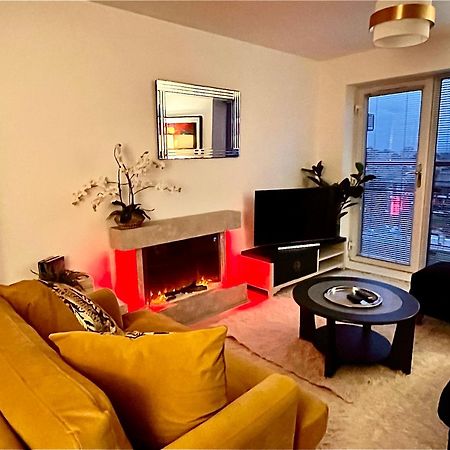 City Centre Chester Waterways Apartment Екстер'єр фото