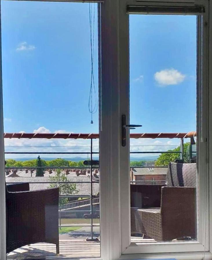 City Centre Chester Waterways Apartment Екстер'єр фото