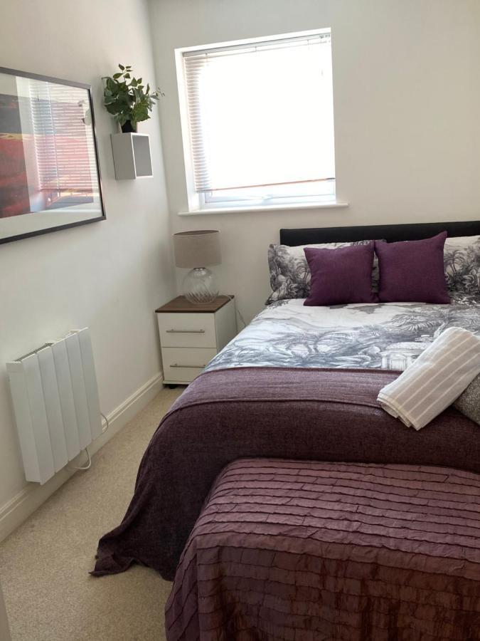 City Centre Chester Waterways Apartment Екстер'єр фото