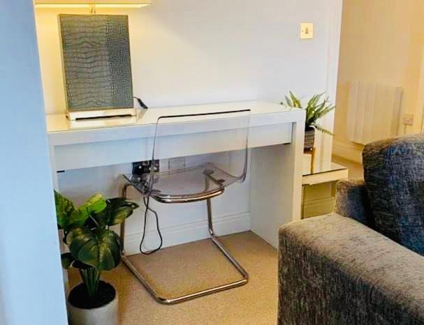 City Centre Chester Waterways Apartment Екстер'єр фото