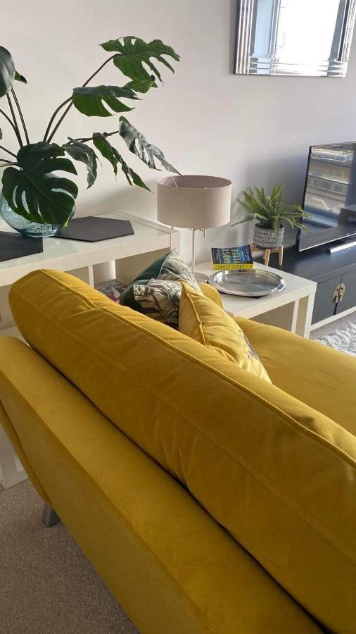 City Centre Chester Waterways Apartment Екстер'єр фото