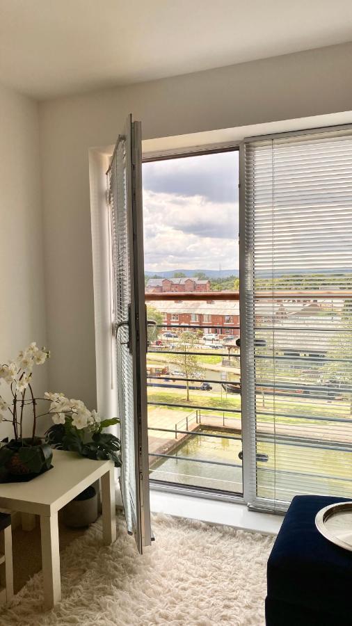 City Centre Chester Waterways Apartment Екстер'єр фото