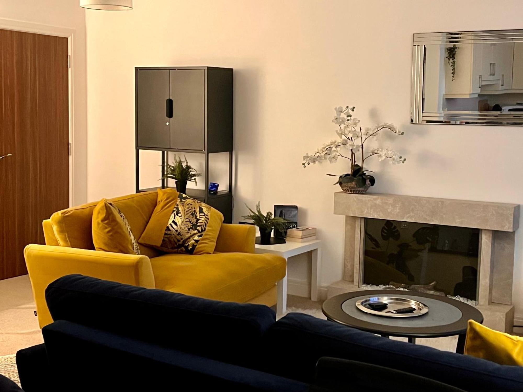 City Centre Chester Waterways Apartment Екстер'єр фото
